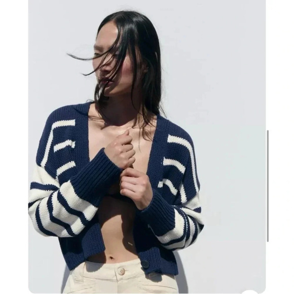 NWT Zara Striped Knit Cardigan Sweater Cropped V Neck Button Down - Picture 5 of 16